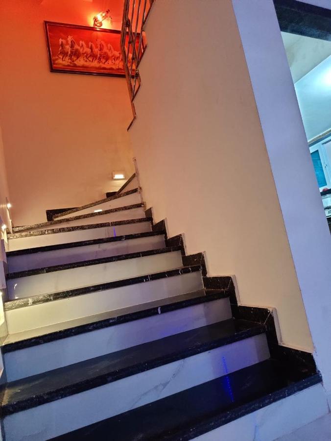 Hotel Sardar Rooms Garudeshwar 外观 照片