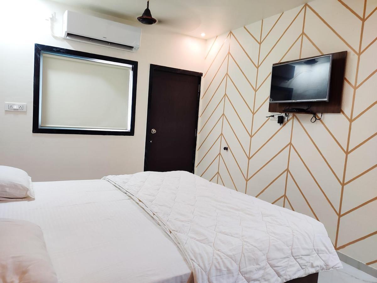 Hotel Sardar Rooms Garudeshwar 外观 照片
